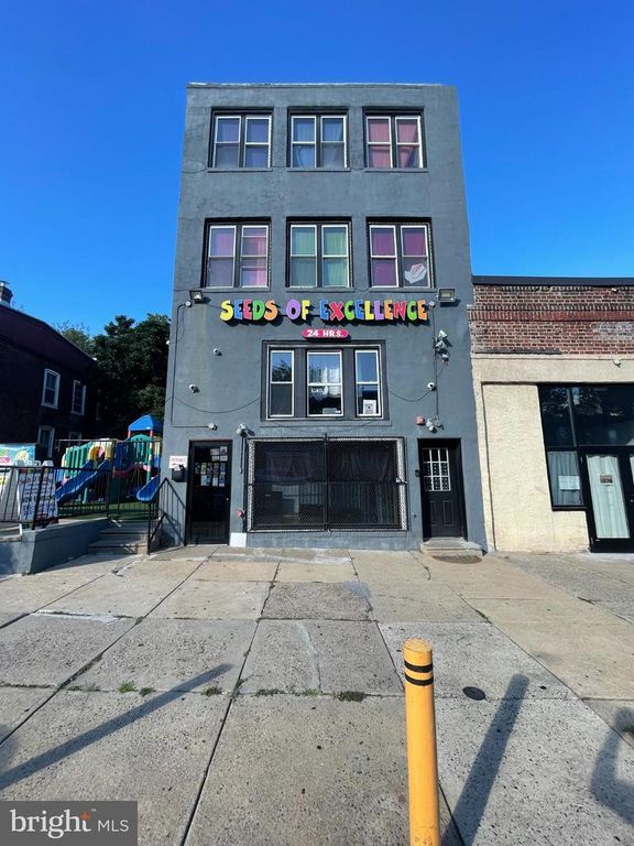 5015 WAYNE AVE, PHILADELPHIA, PA 19144 — photo 2