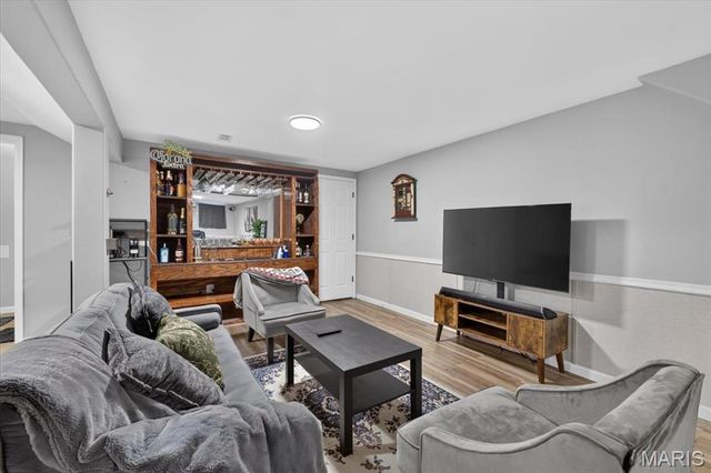 3 Huntington Place Drive, Glen Carbon, IL 62034