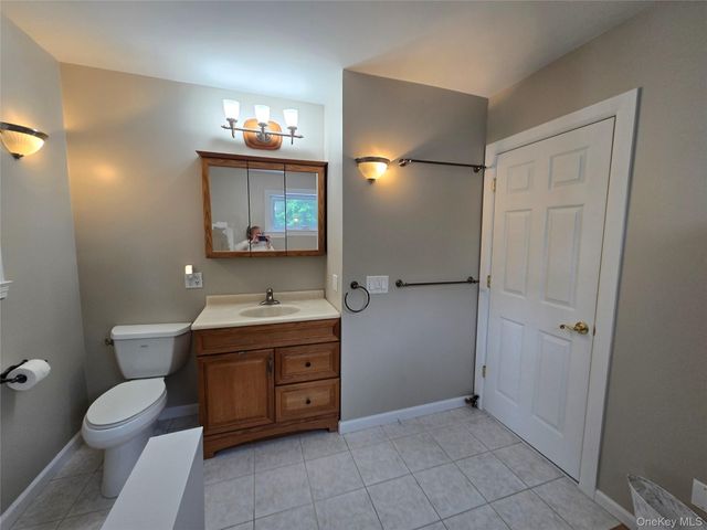 6 May Place, Beacon, NY 12508