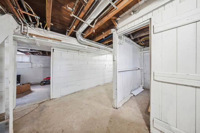 351 W William Street, Delaware, OH 43015