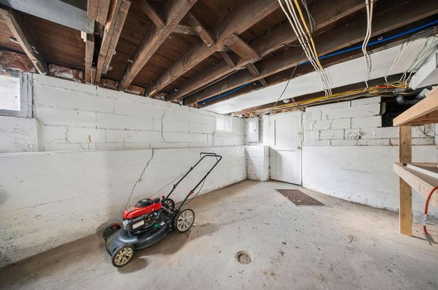 351 W William Street, Delaware, OH 43015