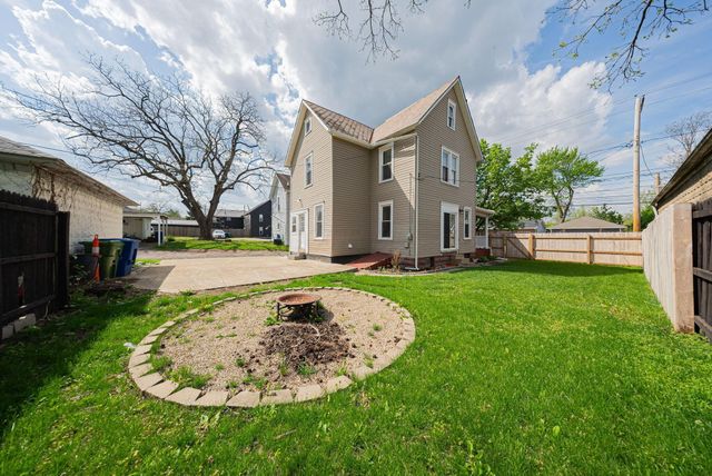 351 W William Street, Delaware, OH 43015