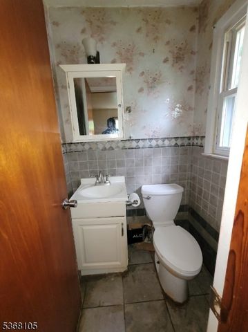 519 Trinity St, Plainfield City, NJ 07063