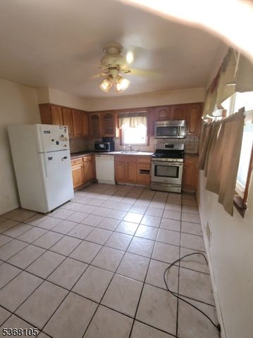 519 Trinity St, Plainfield City, NJ 07063