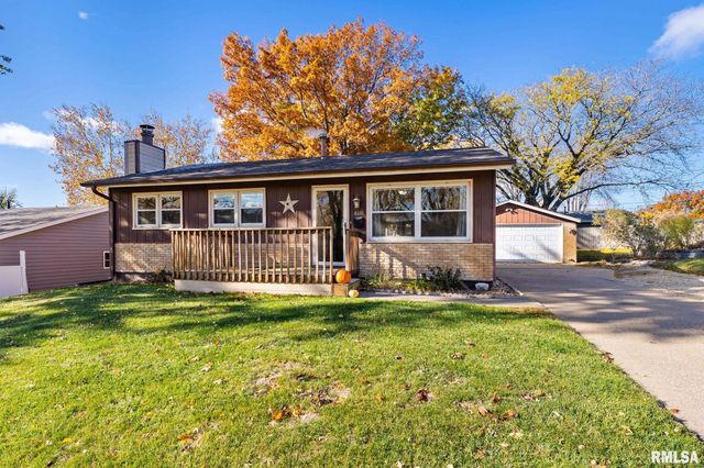 4610 N RIPLEY Street, Davenport, IA 52806