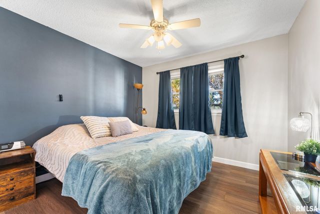 4610 N RIPLEY Street, Davenport, IA 52806