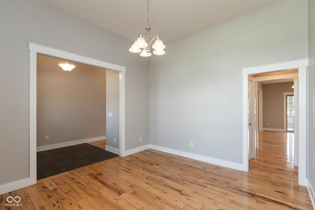 1041 Golden Leaf Drive, Martinsville, IN 46151