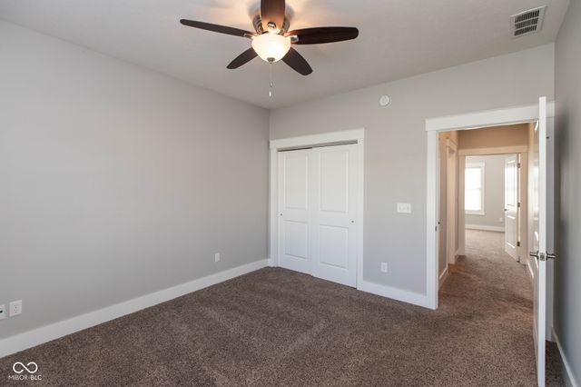 1041 Golden Leaf Drive, Martinsville, IN 46151