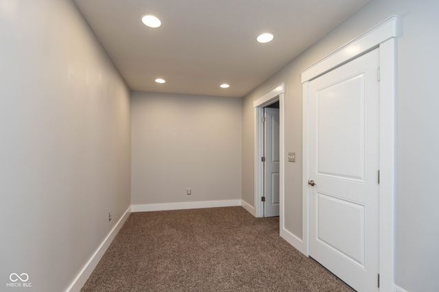 1041 Golden Leaf Drive, Martinsville, IN 46151