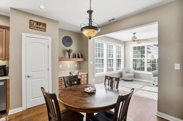 3374 Paisley Pointe, Whitestown, IN 46075