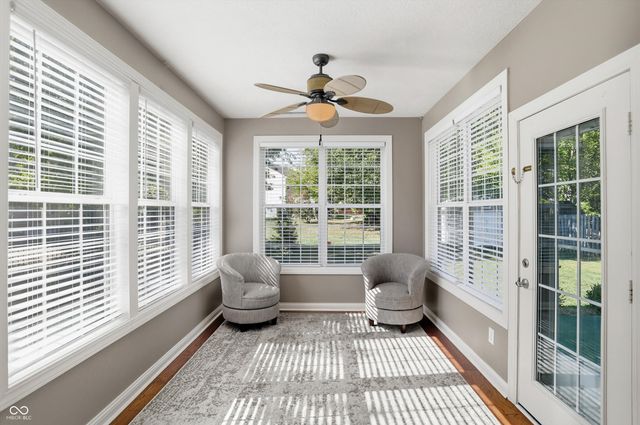 3374 Paisley Pointe, Whitestown, IN 46075