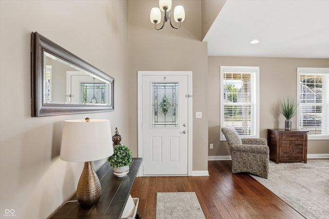 3374 Paisley Pointe, Whitestown, IN 46075