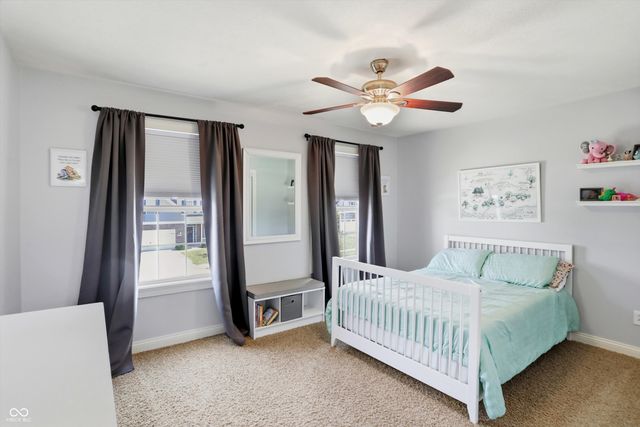 3374 Paisley Pointe, Whitestown, IN 46075