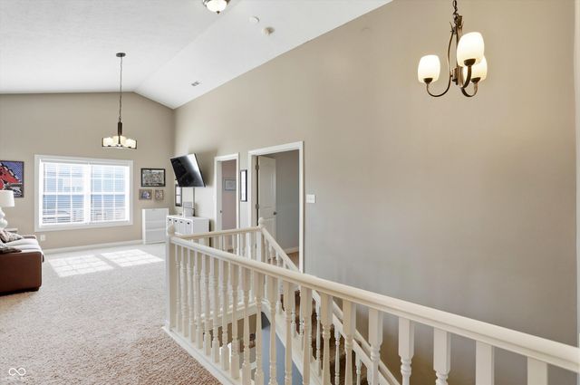 3374 Paisley Pointe, Whitestown, IN 46075