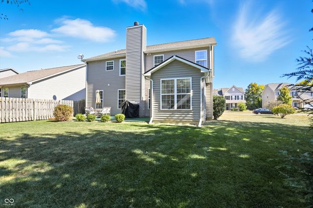 3374 Paisley Pointe, Whitestown, IN 46075