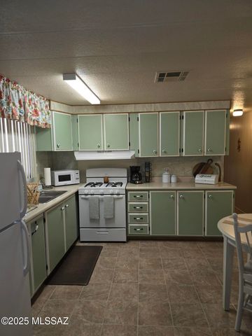 1011 Mesa Avenue, Willcox, AZ 85643