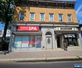 932-936 River Road, Edgewater, NJ 07020