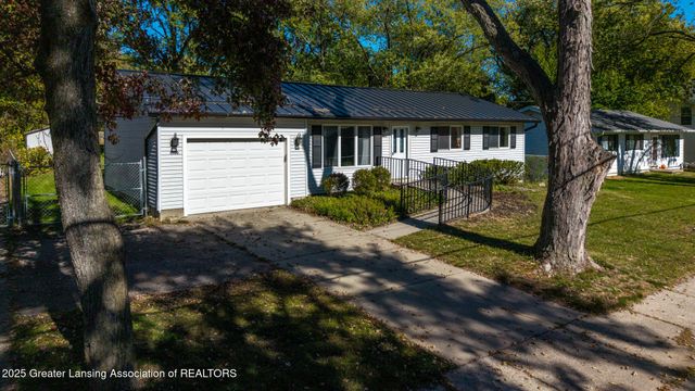 1500 Pierce Road, Lansing, MI 48910