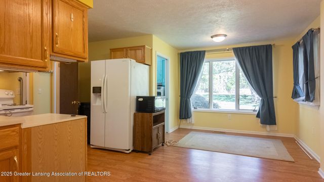 1500 Pierce Road, Lansing, MI 48910