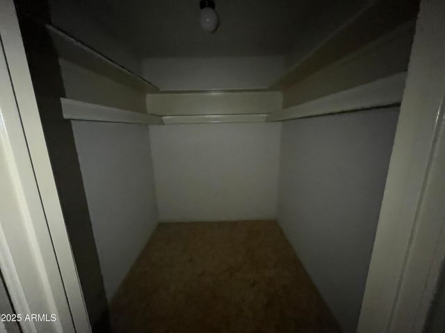 709 N LINDEN Circle, Mesa, AZ 85203