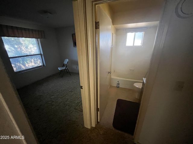 709 N LINDEN Circle, Mesa, AZ 85203