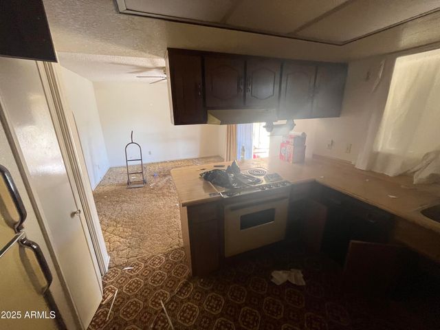 709 N LINDEN Circle, Mesa, AZ 85203