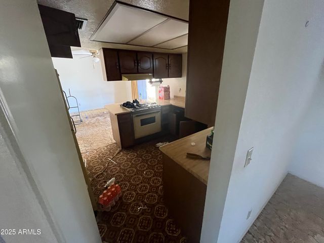 709 N LINDEN Circle, Mesa, AZ 85203