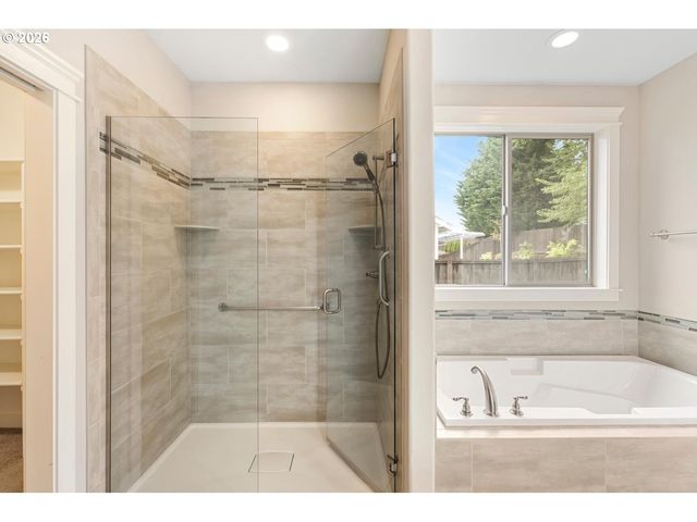 11901 Ne 56TH Ave, Vancouver, WA 98686