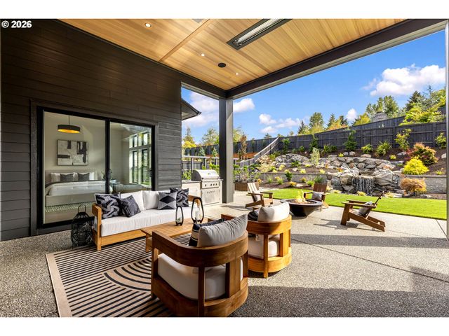 1905 Nw 123RD St, Vancouver, WA 98685