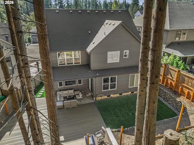 15937 Se CHERRY BLOSSOM Way, Happy Valley, OR 97015