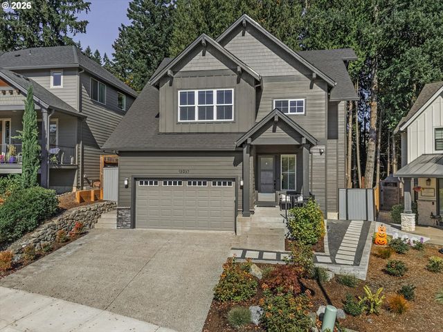 15937 Se CHERRY BLOSSOM Way, Happy Valley, OR 97015