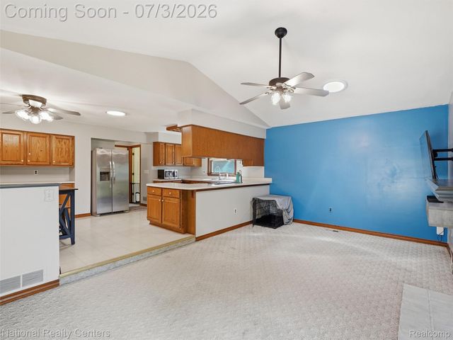 40368 Village Wood Road, Novi, MI 48375