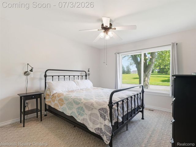 40368 Village Wood Road, Novi, MI 48375