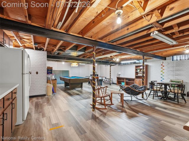 40368 Village Wood Road, Novi, MI 48375