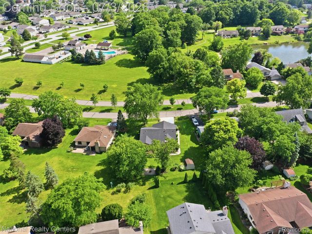 40368 Village Wood Road, Novi, MI 48375