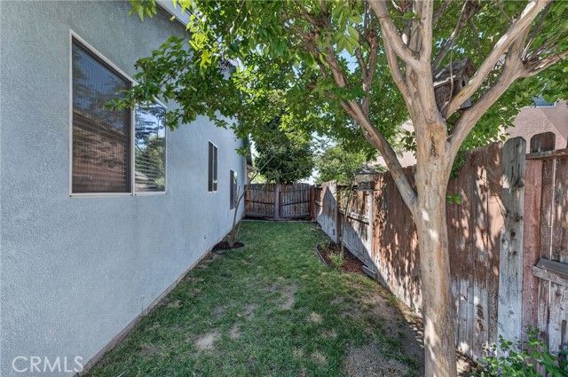 43684 Amazon, Hemet, CA 92544