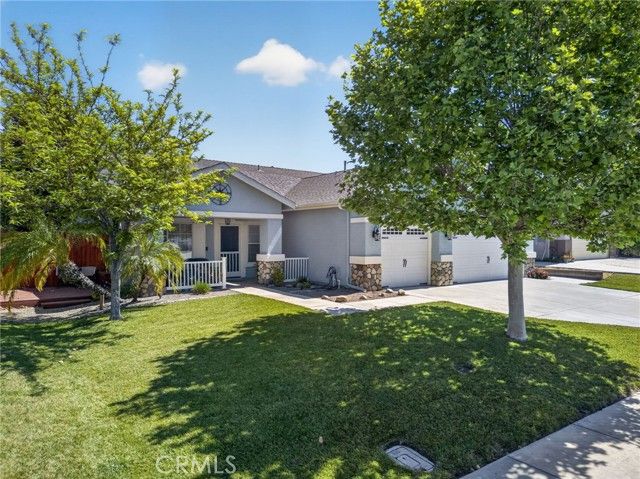 43684 Amazon, Hemet, CA 92544