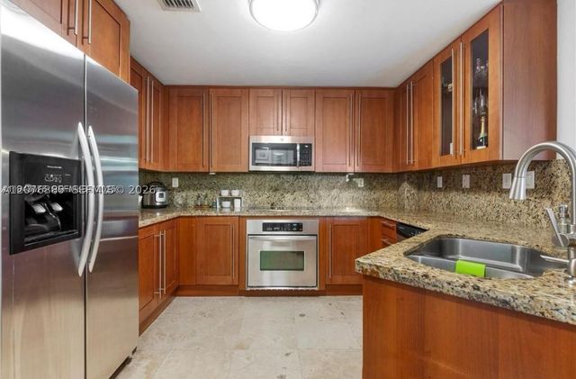 118 Zamora Ave 307, Coral Gables, FL 33134