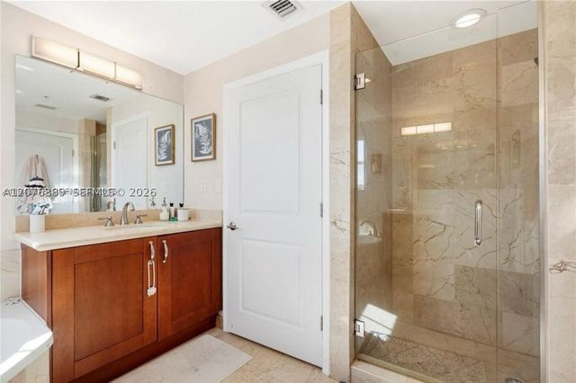 118 Zamora Ave 307, Coral Gables, FL 33134
