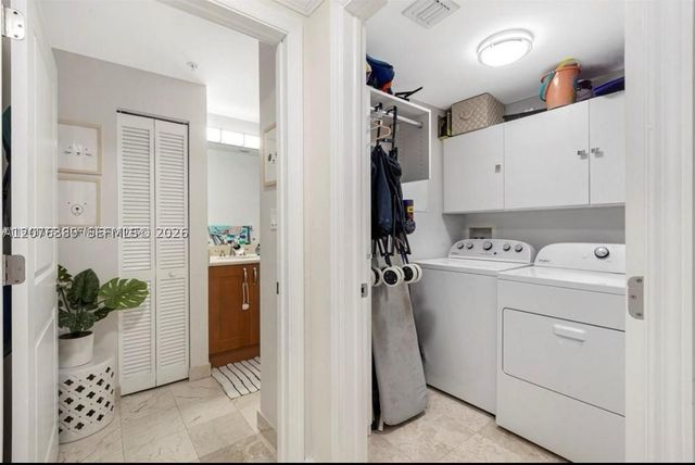 118 Zamora Ave 307, Coral Gables, FL 33134