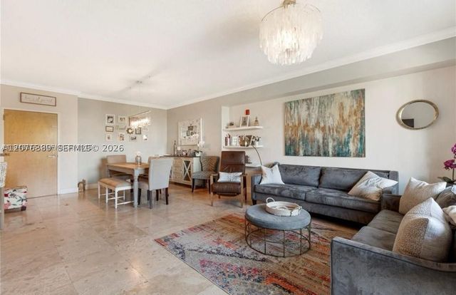 118 Zamora Ave 307, Coral Gables, FL 33134