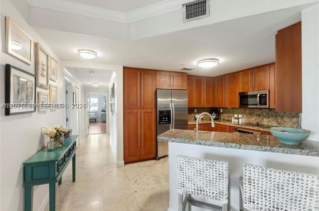 118 Zamora Ave 307, Coral Gables, FL 33134