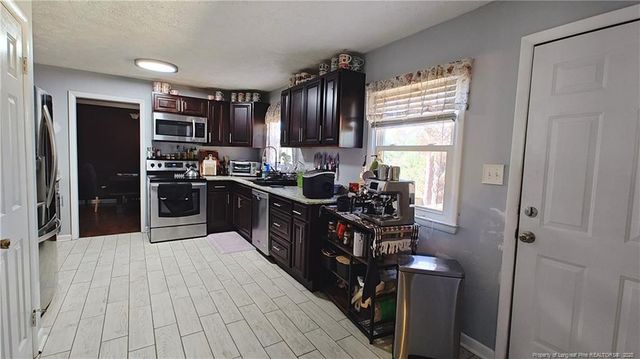 1524 Paisley Avenue, Fayetteville, NC 28304