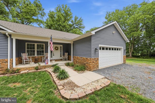 1063 WHITMER RD, Shenandoah Junction, WV 25442