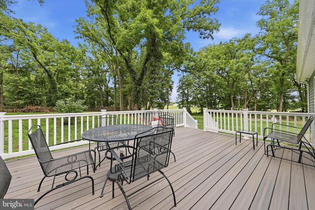 1063 WHITMER RD, Shenandoah Junction, WV 25442