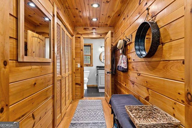 185 Austin Mountain Road, Copperhill, TN 37317