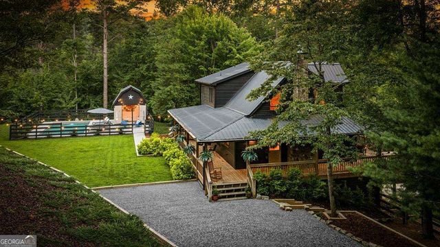185 Austin Mountain Road, Copperhill, TN 37317