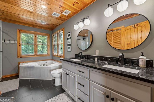 185 Austin Mountain Road, Copperhill, TN 37317