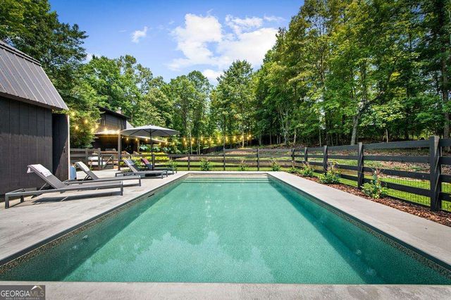 185 Austin Mountain Road, Copperhill, TN 37317