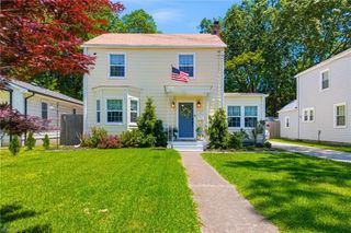 1421 Stewart ST, Chesapeake, VA 23324